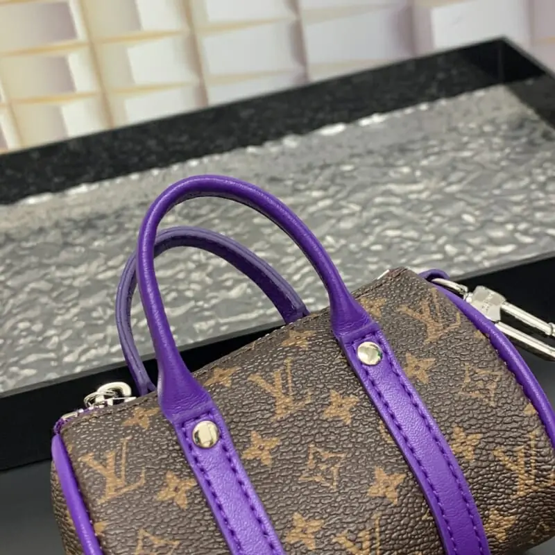 louis vuitton lv boucle de sac s_1253b3b4